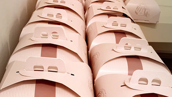 Geschenkschachteln nebeneinander von "ANNA Kaffee"