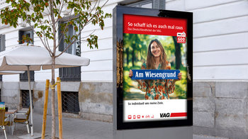 Citylight mit Frau, Am Wiesengrund