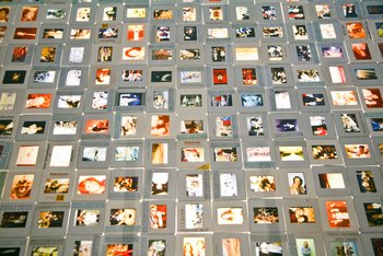 Dia-Glastisch beleuchtet im Konferenzraum Bloom München