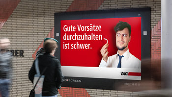 Motiv Neujahrsmotivation - Rauchen - Mann mit angebrochener Zigarette